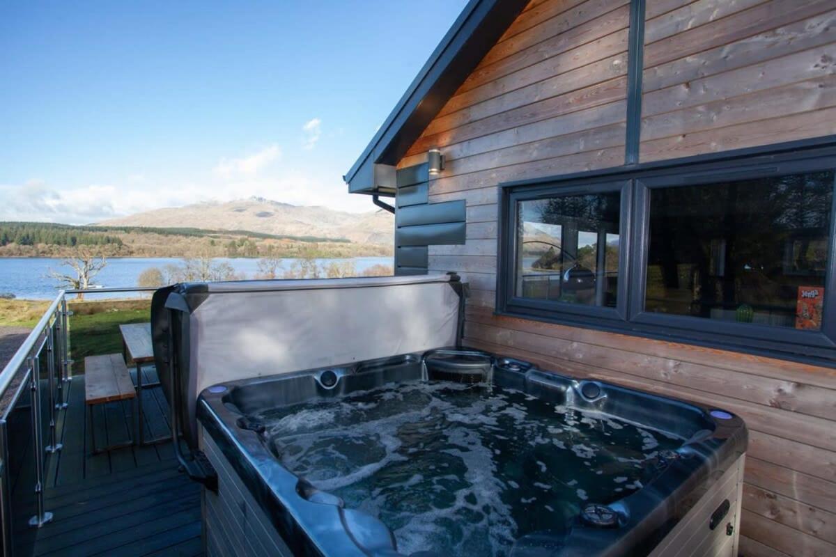 New Build Lodge With Stunning Views Of Loch Awe Hayfield  Экстерьер фото